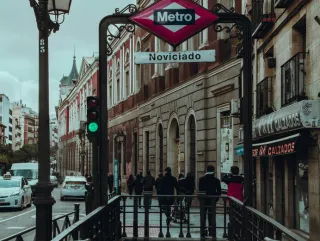 An image of the entrance to a metro station in a city in Spain.